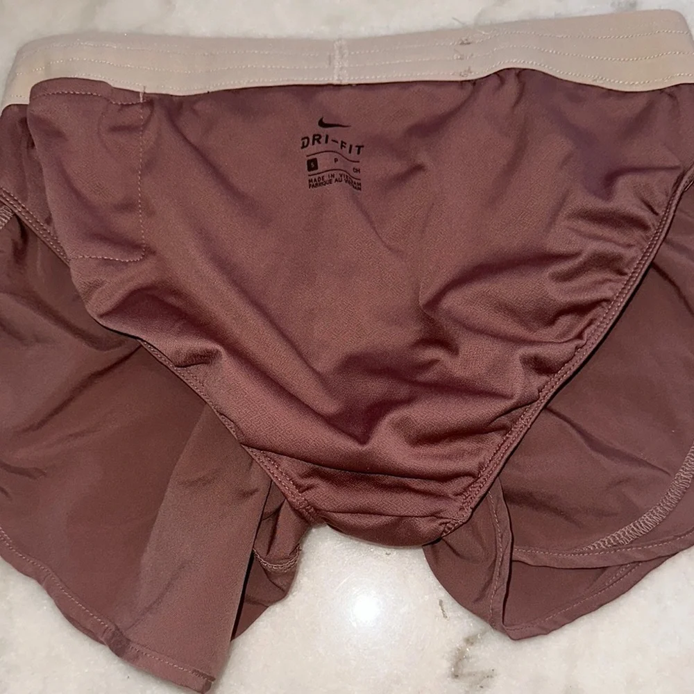 Nike Running Tan‎ Athletic Shorts with Elastic Waistband